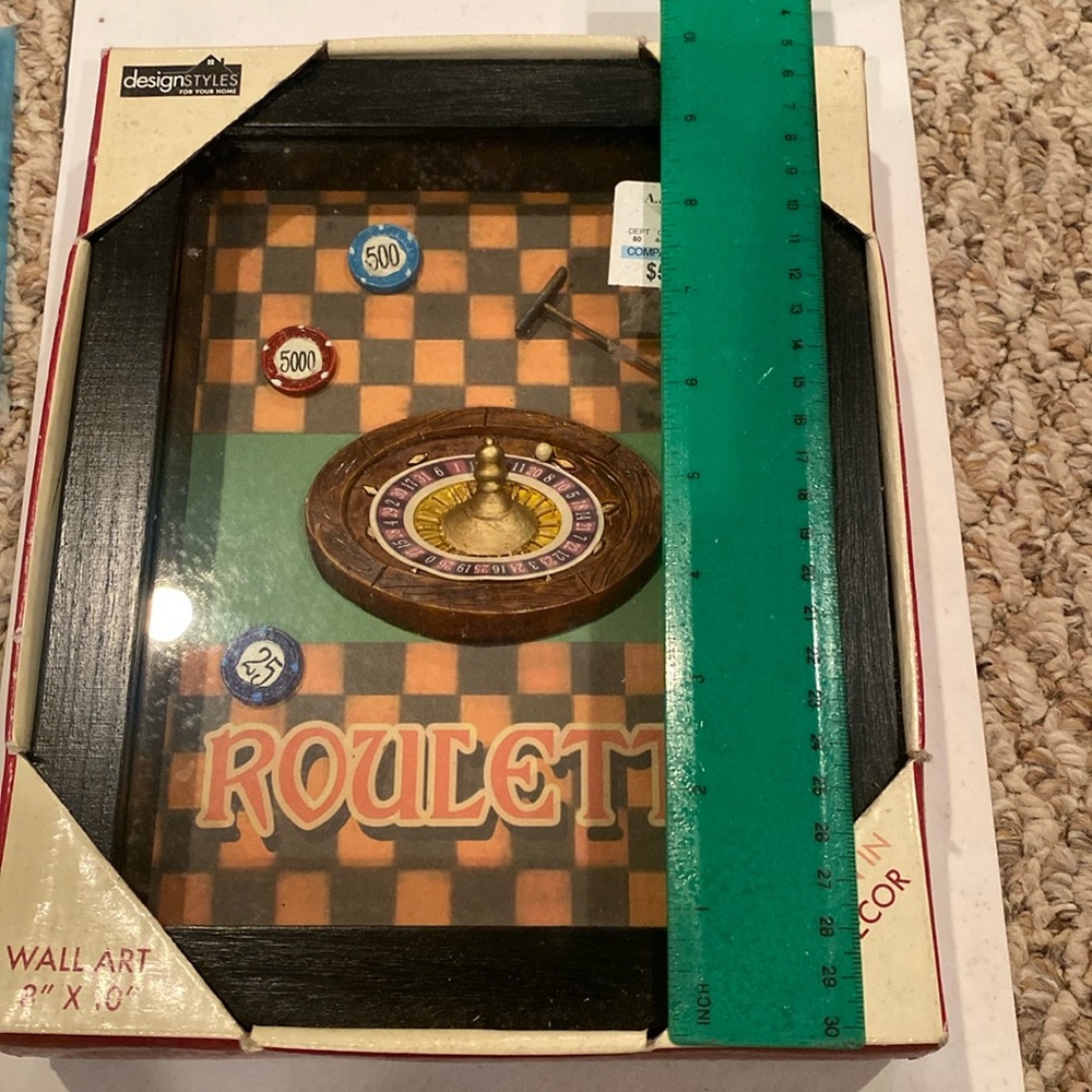 NWT 3D Roulette Wall Art